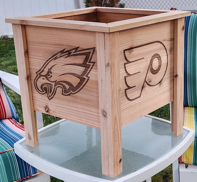 4 sided Philly Sports Teams Planter (Flyers Eagles Side) - No Finish
